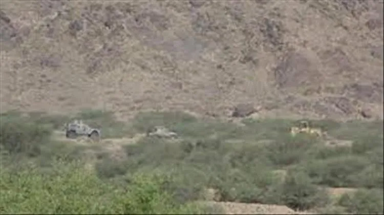 استشهاد جندي وإصابة ثلاثة آخرين في قصف حــوثي بحريب