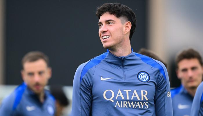 باستوني متشوق للعب مع برشلونة!