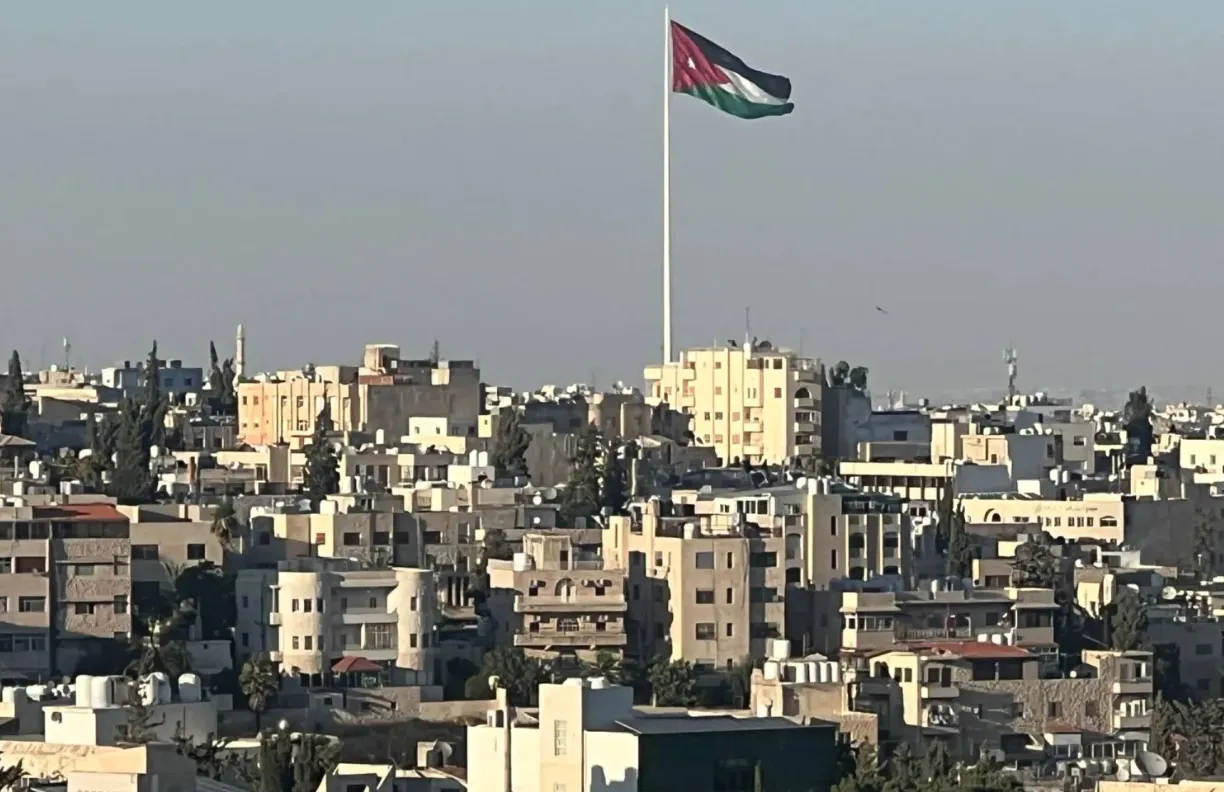 الحكومة الأردنية تعلن خطة تقشف شاملة لضبط المصروفات الحكومة الأردنية تعلن خطة تقشف شاملة لضبط المصروفات
