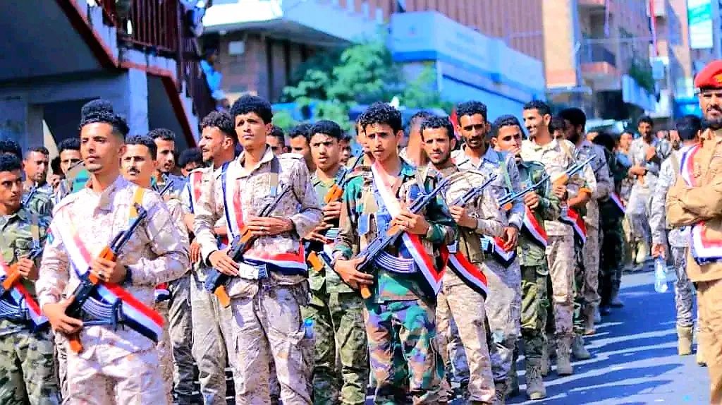 السلطة المحلية في تعز: الإنفاق المالي على القوات الأمنية والعسكرية منذ 2018 تجاوز 2 مليار ريال السلطة المحلية في تعز: الإنفاق المالي على القوات الأمنية والعسكرية منذ 2018 تجاوز 2 مليار ريال