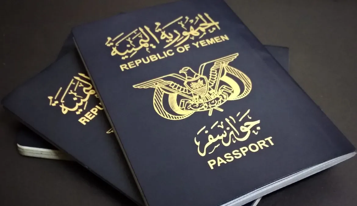 الهجرة والجوازات ترفع سقف طباعة الجوازات إلى ألف يوميًا وتتوعد المتجاوزين بإجراءات صارمة الهجرة والجوازات ترفع سقف طباعة الجوازات إلى ألف يوميًا وتتوعد المتجاوزين بإجراءات صارمة