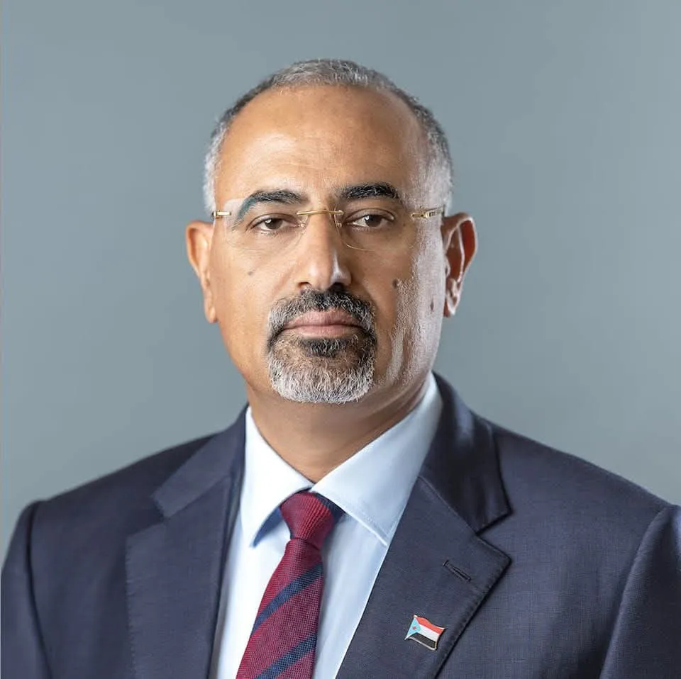عاجل: عيدروس الزبيدي يصدر بيانًا ثم يتراجع ويحذفه بعد دقائق – صورة
