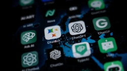 لماذا تتشابه محادثات جيميناي وتشات جي بي تي وغيرها؟
