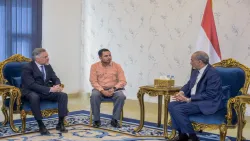 عضو مجلس القيادة الرئاسي محمود الصبيحي يستقبل في عدن سفير الاتحاد الأوروبي